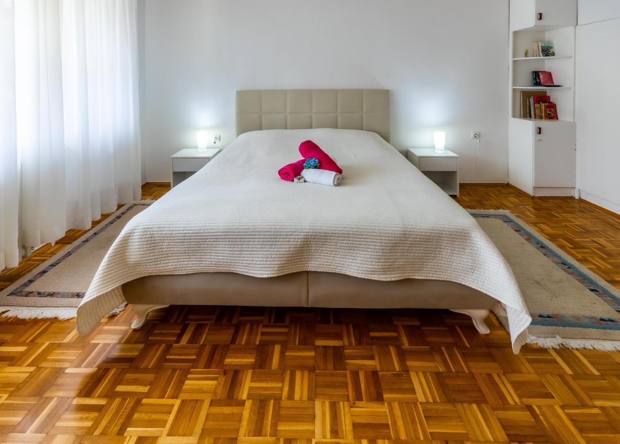 Апартаменты Avlija Garden Gem Сараево Экстерьер фото